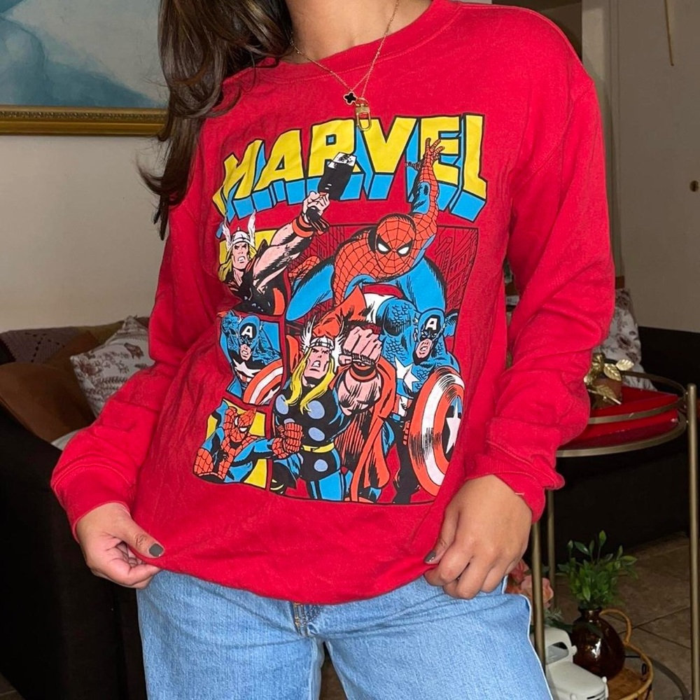 Marvel Red crewneck sweatshirt